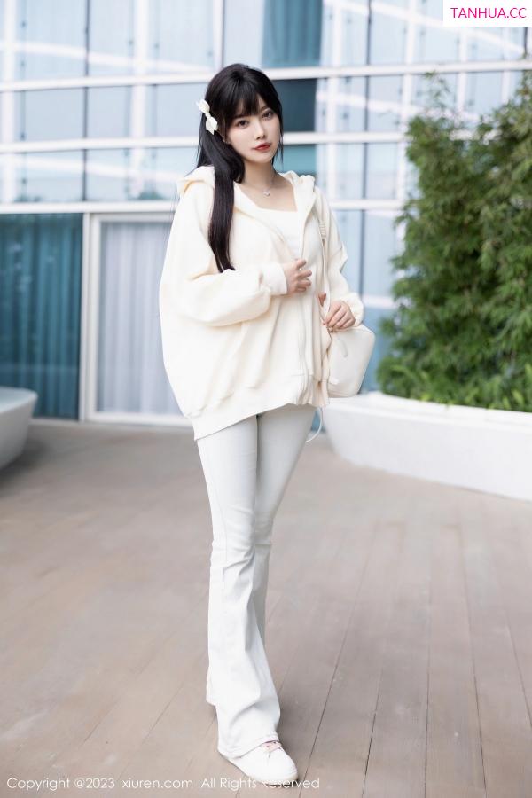 杨晨晨 sugar小甜心CC [XiuRen]高清写真图 2023.05.09 No.6707 杨晨晨Yome 美腿美臀第3张图片